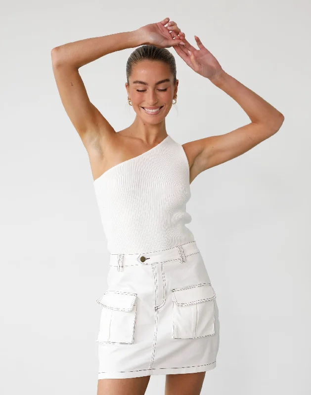 Weekend Offers That Shine Elera Knit Top (White)