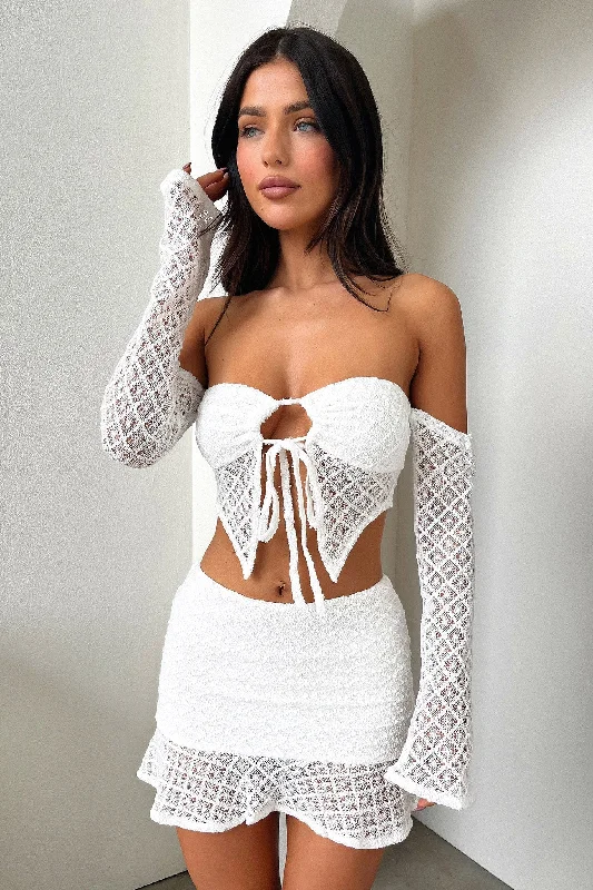 Shop and Save Devoted Crop - White