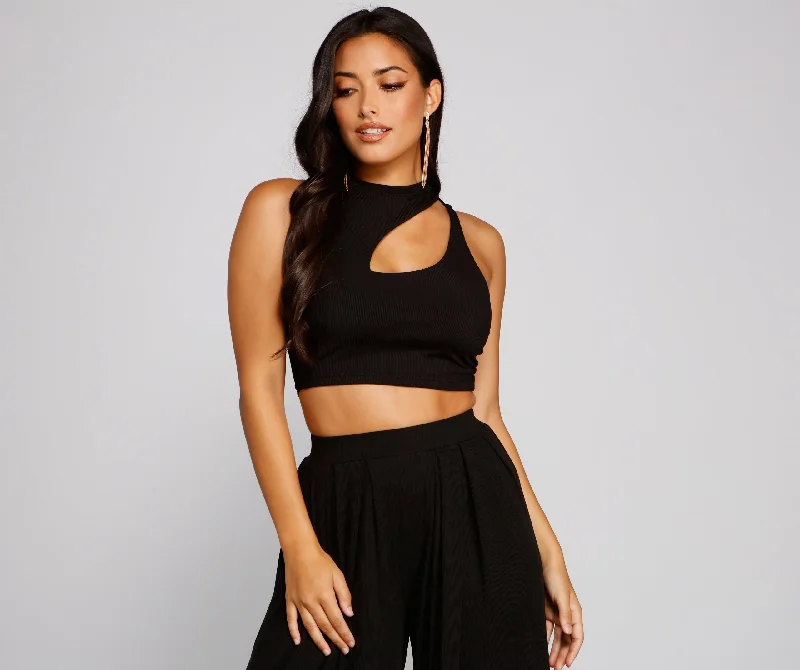 Weekend Offers That Delight Vacay Vibes Cutout Crop Top