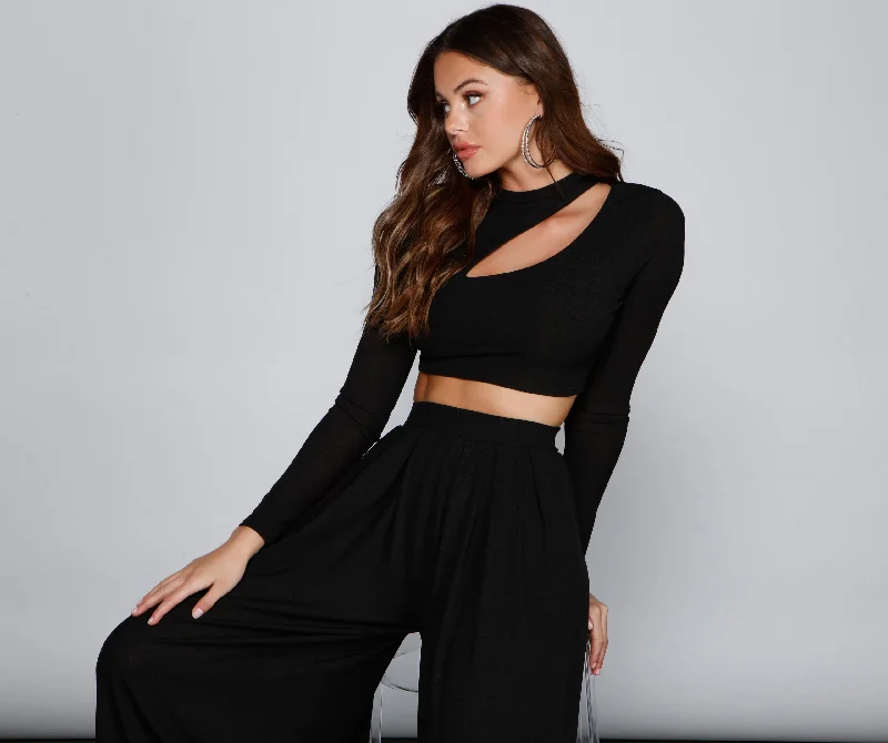 Unbeatable Deal Make It Bold Cutout Crop Top