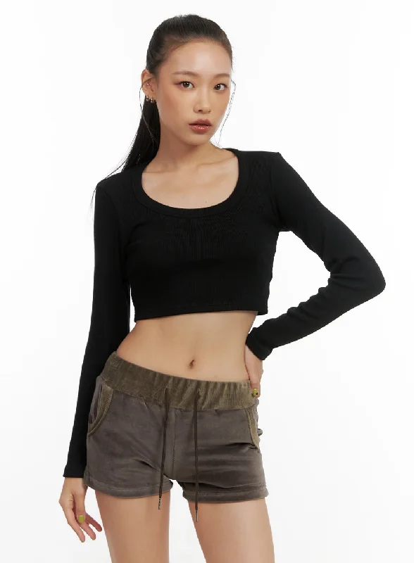 Weekend Offers That Thrill Slim-Fit Solid Crop Tee CO424