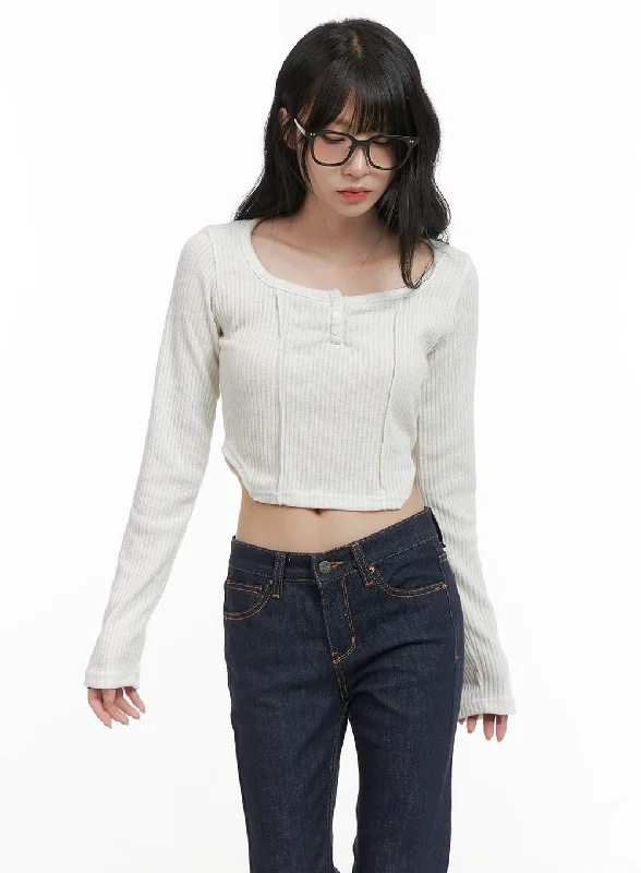 Instant Savings Scoop Neck Structured Crop Top CG421