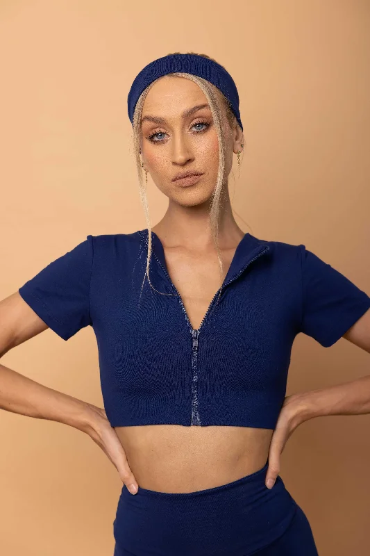 Best Choice ZIPPED CROPPED TEE