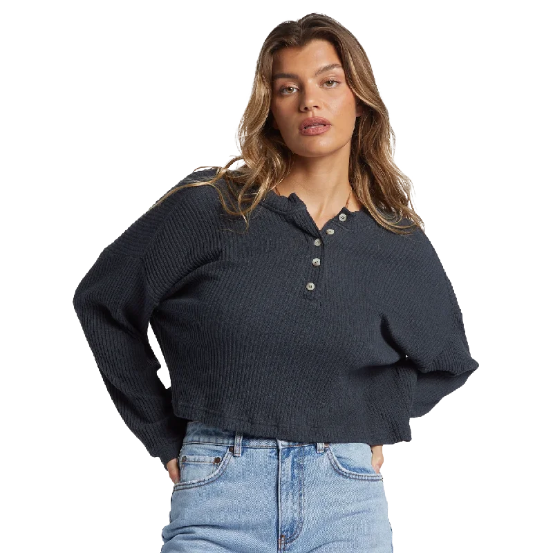 Weekend Bargains to Grab Women's Good Catch Long Sleeve