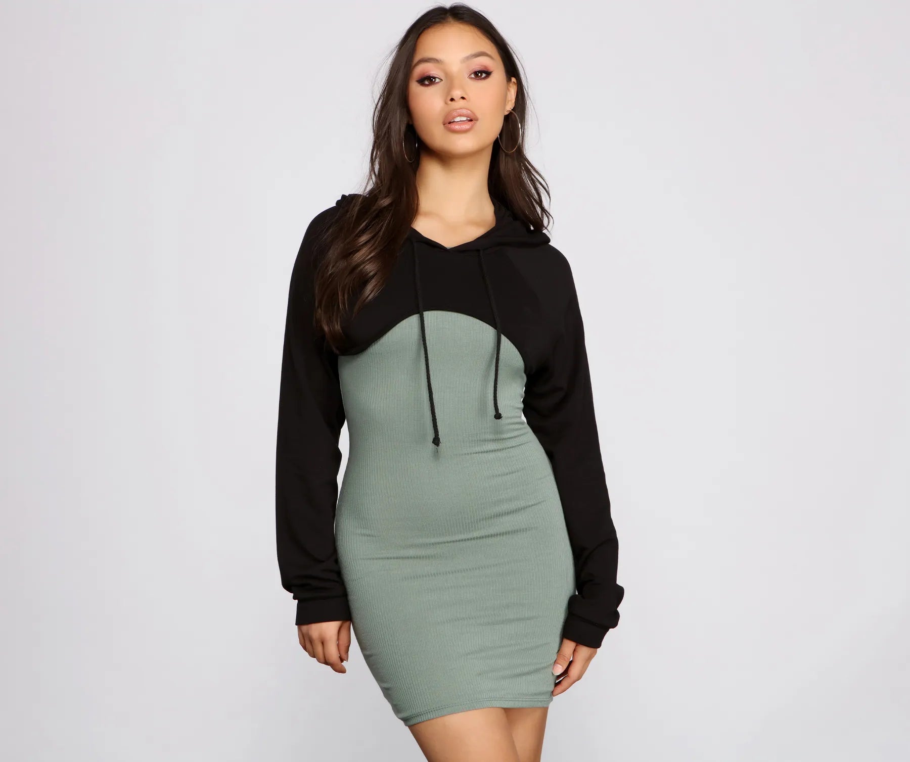 Weekend Bargains Await You Essential Cropped Hoodie Topper