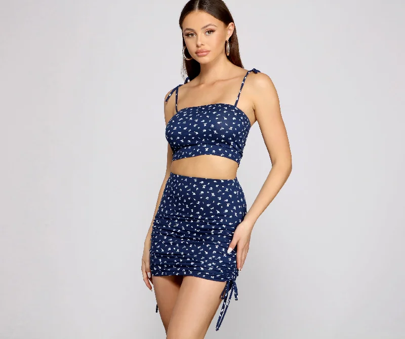 Huge Savings Struck By Florals Crop Top