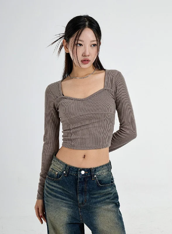 Weekend Savings Spree Heart Neck Crop T-Shirt CO11