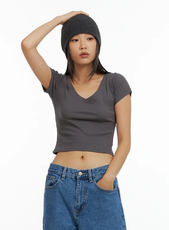 Weekend Discounts to Enjoy Basic V-Neck Crop Tee IL409