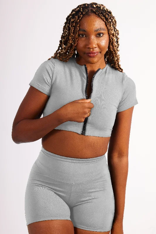 Weekend Discounts to Grab ZIPPED CROPPED TEE