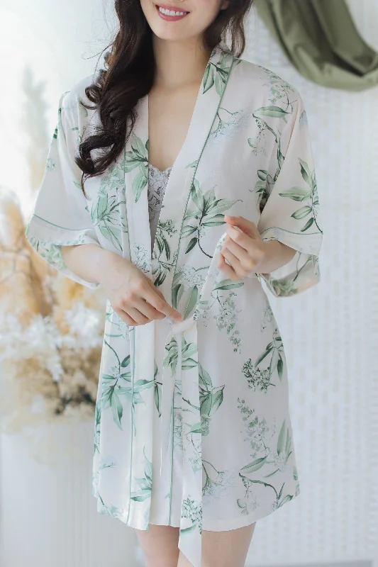 Weekend Bargains to Love Botanico Floral Robe
