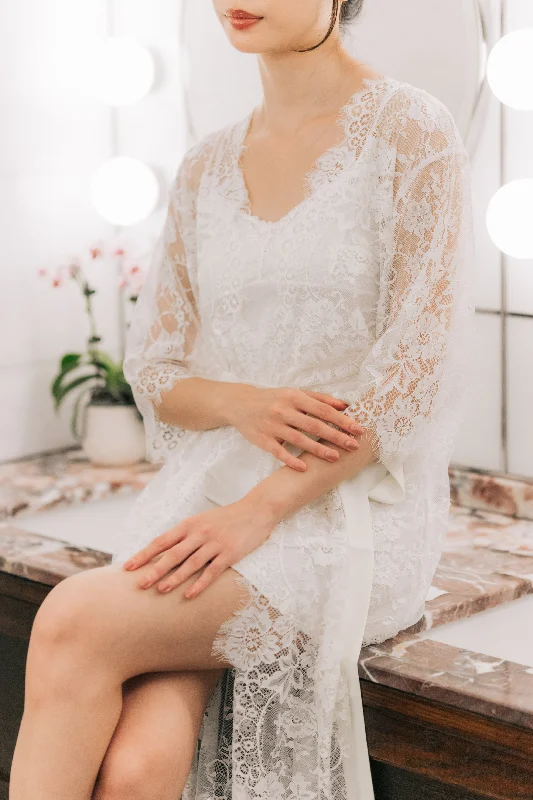 Weekend Deals That Spark Ever After Lace Maxi Robe
