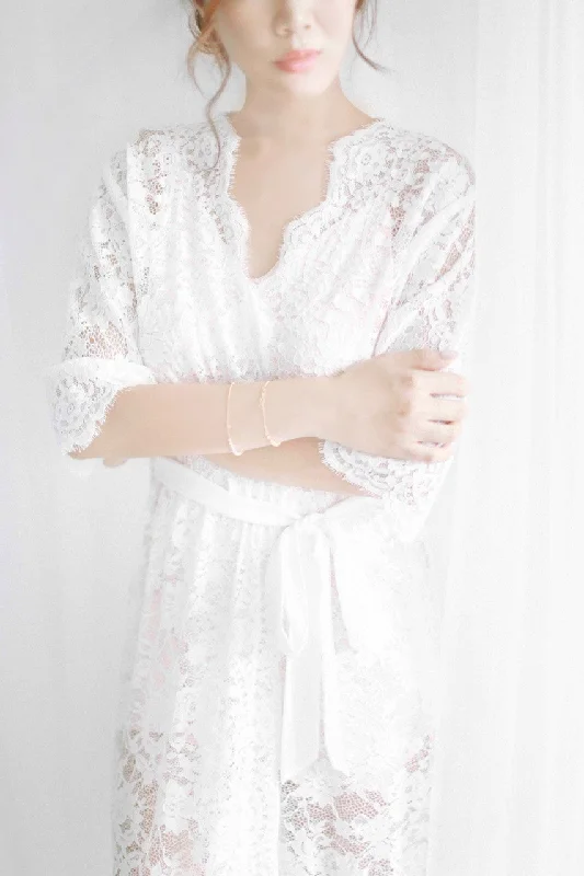 Weekend Deals You Can't Resist Fée en Blanc Lace Maxi Robe