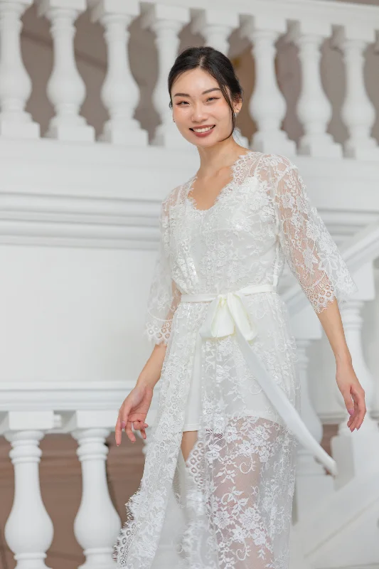Weekend Specials You Can't Miss Fleur de Vie Lace Maxi Robe