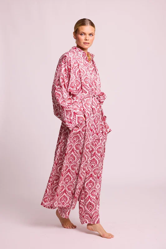 Weekend Deals to Brighten Your Day Kushee Red Robe