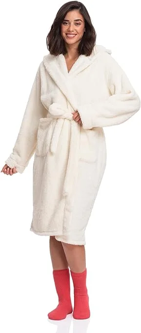 Special Buy Women's Sherpa Hooded Robe in Off White - Experience Ultimate Plush Comfort Every Time