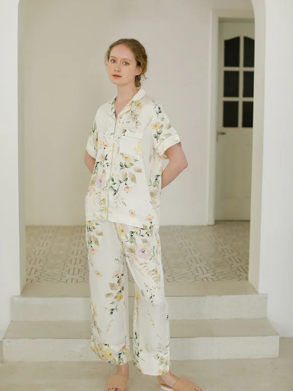 Weekend Specials You Can't Miss Vintage Viscose Multiflora Rose Print Short Sleeve Women's Pajama Sets, Casual Long Pants Sleepwear Soft Comfortable Nightwear Weekend Specials You Can't Miss Vintage Viscose Multiflora Rose Print Short Sleeve Women's Pajama Sets, Casual Long Pants Sleepwear Soft Comfortable Nightwear