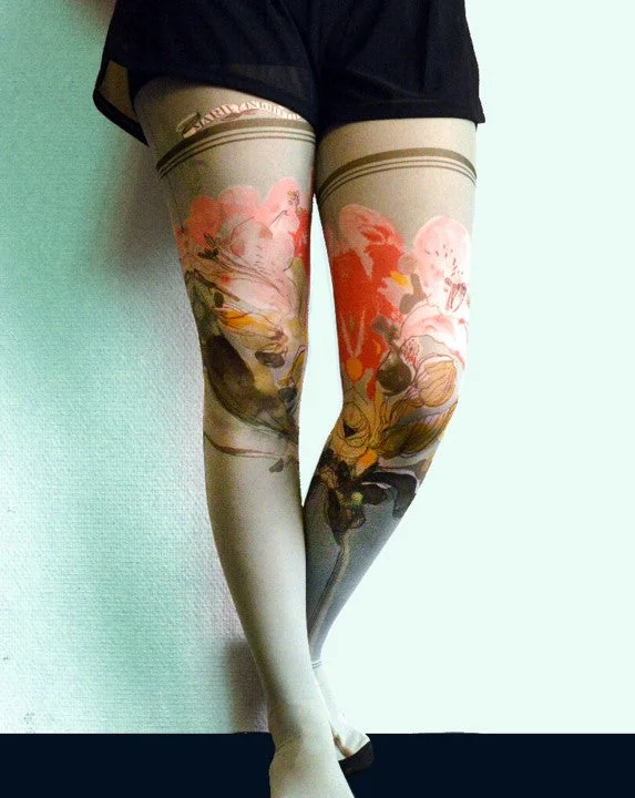 Weekend Deals You Can't Resist Marie Antoilette Clearance Floral Tights