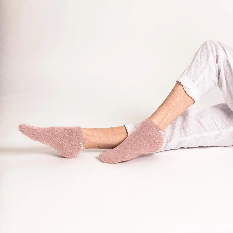Weekend Savings Bonanza Possum Merino Wool NAPIER Socks, Pink Marshmallow