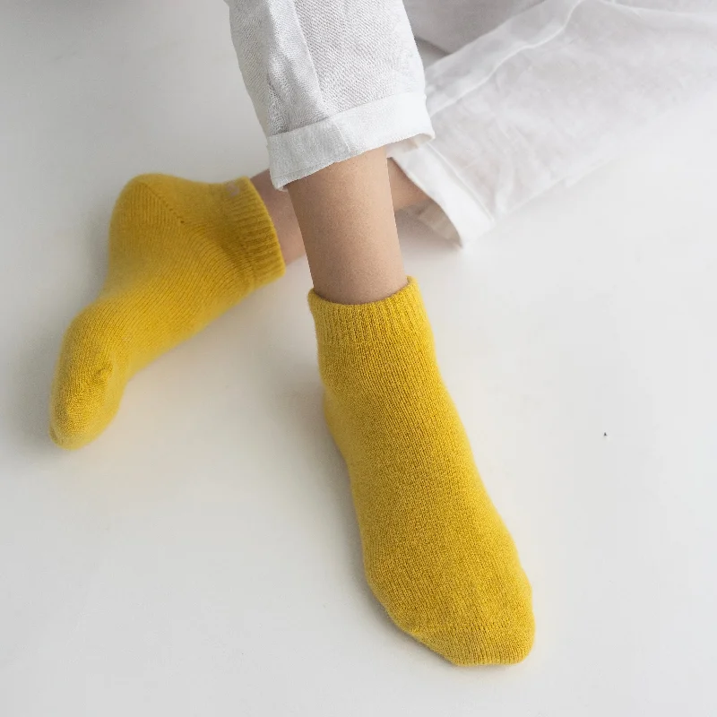 Weekend Deals That Impress Possum Merino Wool NAPIER Socks, Primrose
