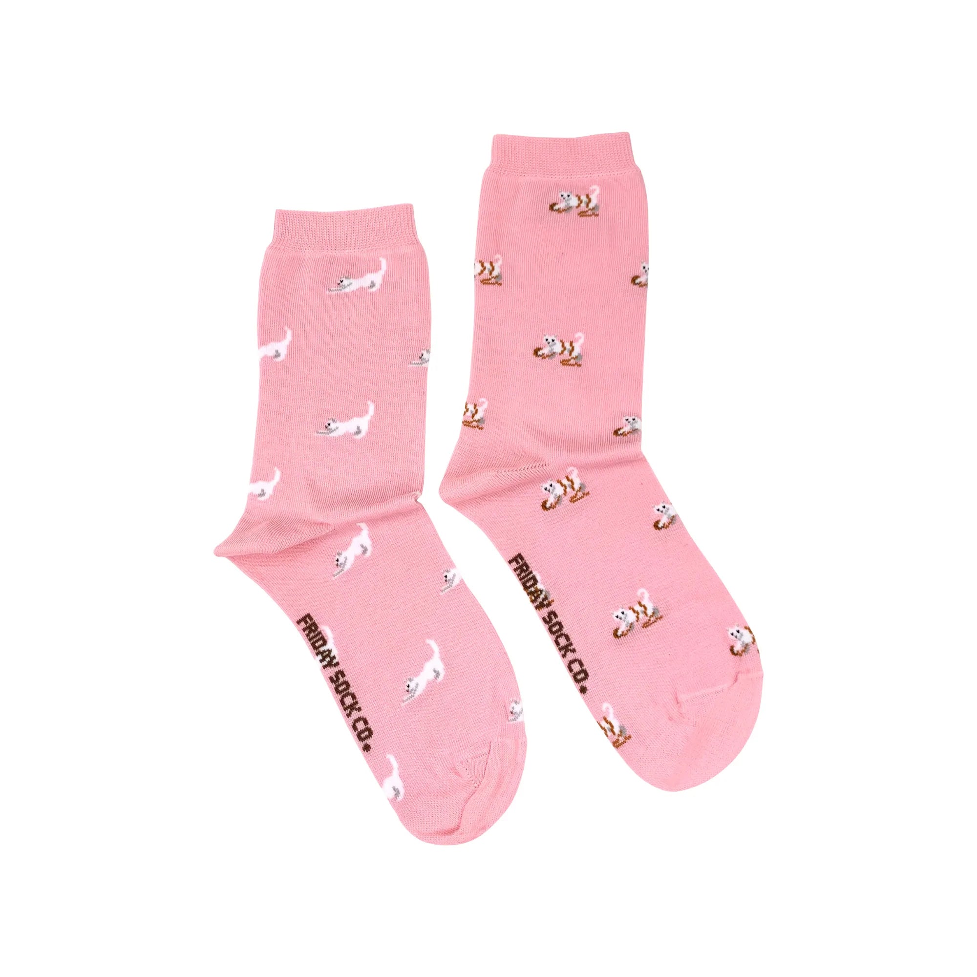 Weekend Discounts to Savor Tiny Cats Mismatched Socks