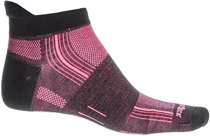 Weekend Discounts You Deserve WrightSock Men's Stride Tab Single Pack (Black/Pink, Small) Weekend Discounts You Deserve WrightSock Men's Stride Tab Single Pack (Black/Pink, Small)