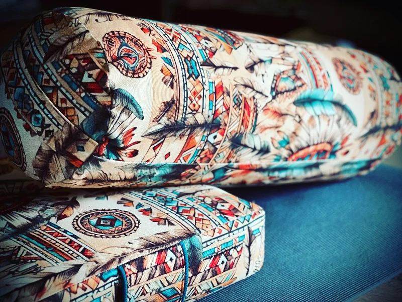 Tribal set Yoga Bolster  complete