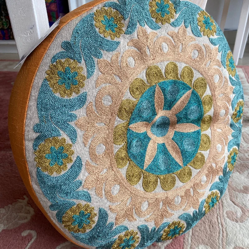 Delhi Mandala Meditation Cushion