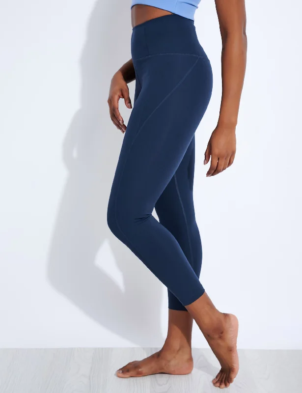 Compressive High Waisted 7/8 Legging - Midnight